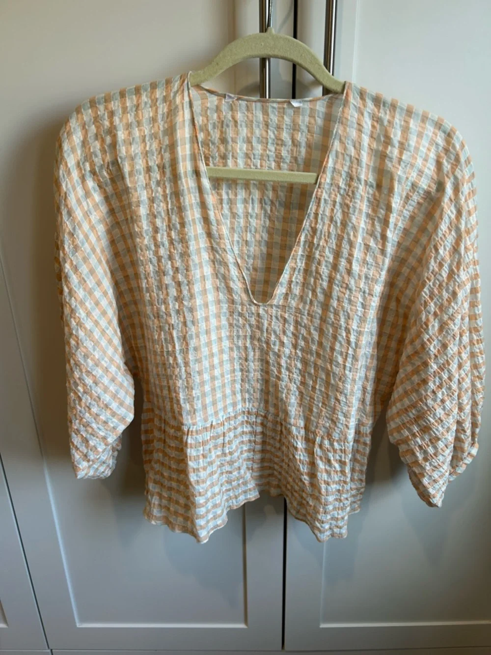 Zara Peach and White Gingham V-Neck Blouse - Picture 1 of 3